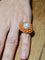 Bague 50.5 Bague en or jaune 18 carats avec perle et corail 58 Facettes