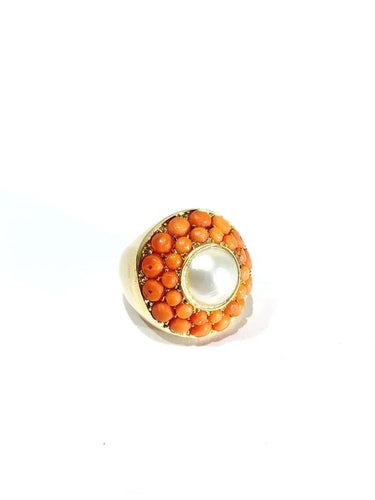 Bague 50.5 Bague en or jaune 18 carats avec perle et corail 58 Facettes