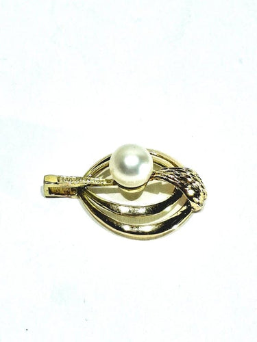 Pendentif Pendentif en or jaune 18 carats et perle 58 Facettes
