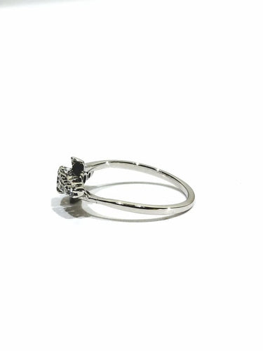 Bague 53.5 Bague en or blanc et diamants taille brillant 58 Facettes