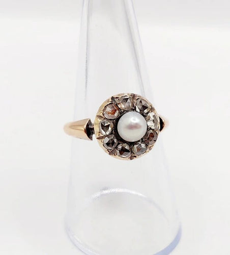 Bague 55 Bague marguerite antique en or rose 18k avec perle et diamants 58 Facettes A06463