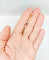 Broche Broche barrette Art déco en or jaune 18k avec pierre rouge 58 Facettes A06478