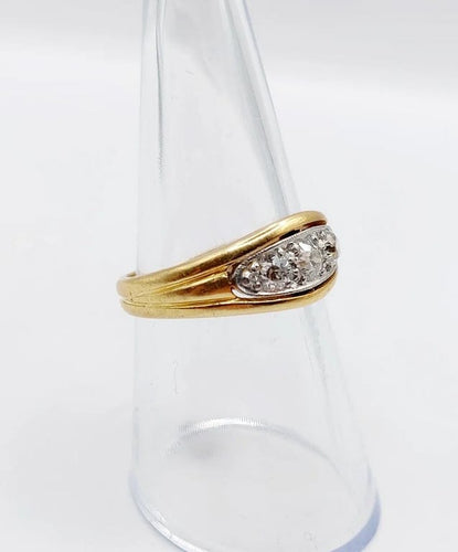 Bague 53 Bague Art déco bombée en or 18k et platine, diamants taille ancienne 58 Facettes A06488