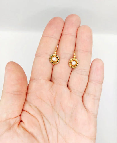 Boucles d'oreilles Dormeuses fleurs antiques en or 18 ct et perles (circa 1900) 58 Facettes A06493