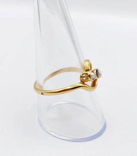 Bague 60 Bague antique en or jaune 18k avec pierre bleue et perles 58 Facettes A06502