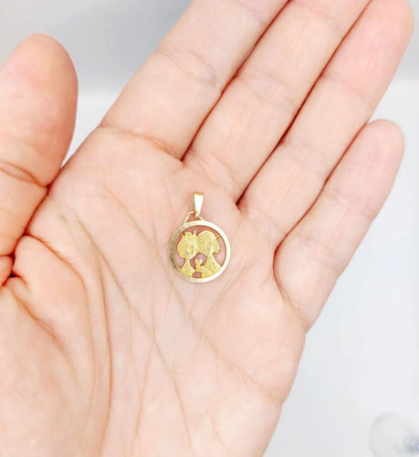 Pendentif Peynet - Pendentif médaille d’amour Les Amoureux en or rose 18k 58 Facettes A06515