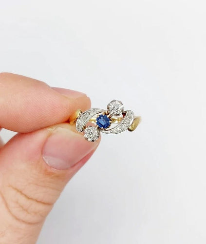 Bague 56 Bague antique en or 18k et platine avec saphir et diamants 58 Facettes A06535