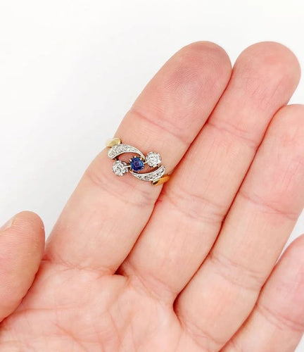 Bague 56 Bague antique en or 18k et platine avec saphir et diamants 58 Facettes A06535