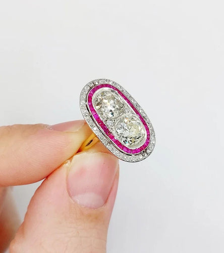 Bague 57 Bague marquise Art déco en or 18k et platine, diamants et rubis 58 Facettes A06578