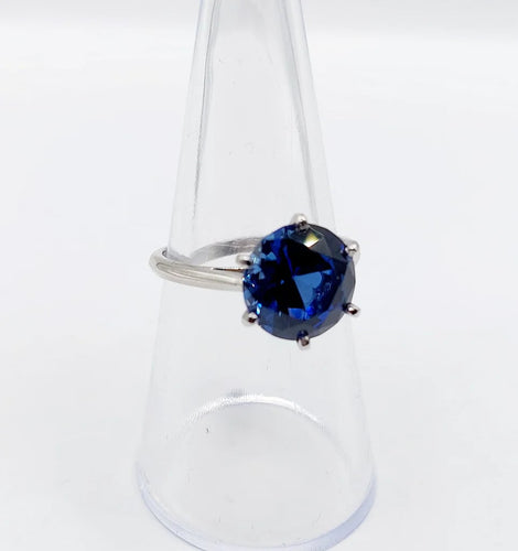 Bague 53.5 Art déco - Bague solitaire en platine et saphir synthétique 4,50 ct 58 Facettes A04624