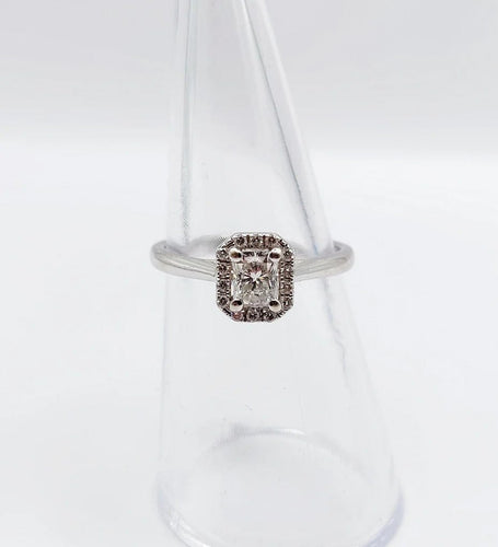 Bague 51 Bague solitaire vintage en or blanc 18k avec diamants 58 Facettes A06627