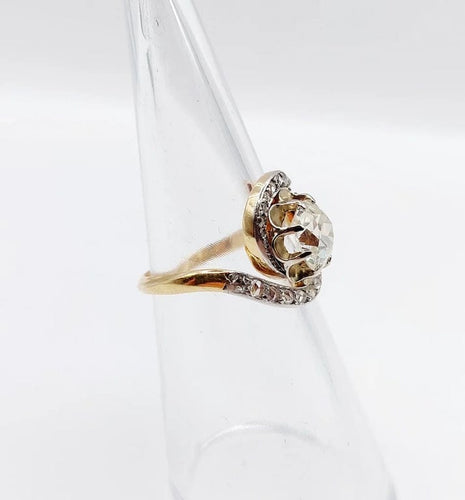 Bague 48 Bague tourbillon ancienne en or 18k et platine, diamants 58 Facettes A06630
