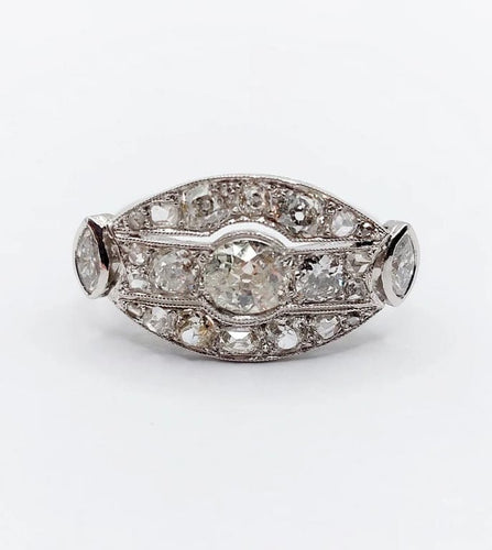Bague 54.5 Bague Art déco marquise inversée en or 18K et diamants taille ancienne 58 Facettes A06662