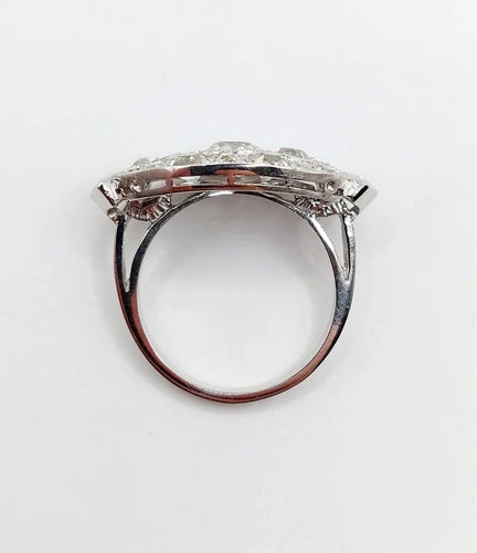 Bague 54.5 Bague Art déco marquise inversée en or 18K et diamants taille ancienne 58 Facettes A06662