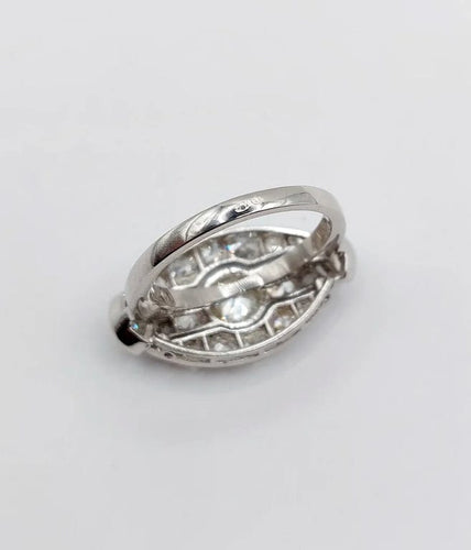 Bague 54.5 Bague Art déco marquise inversée en or 18K et diamants taille ancienne 58 Facettes A06662