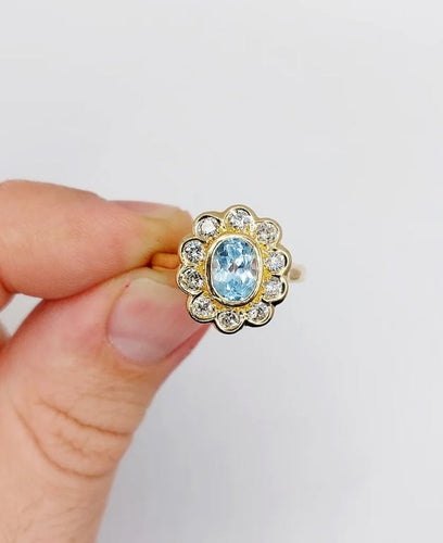 Bague 58 Bague marguerite vintage en or 18k avec spinelle bleu et diamants 58 Facettes A03969