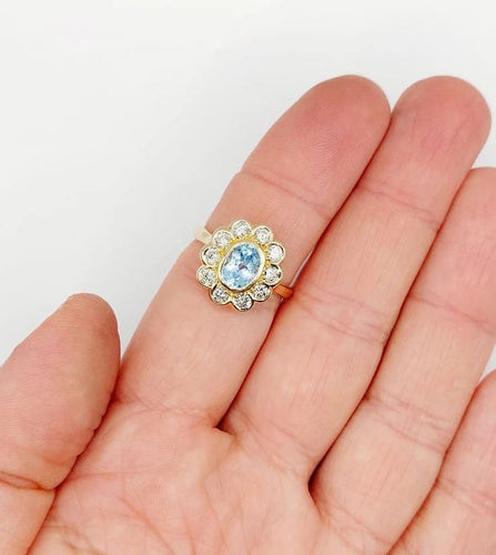 Bague 58 Bague marguerite vintage en or 18k avec spinelle bleu et diamants 58 Facettes A03969