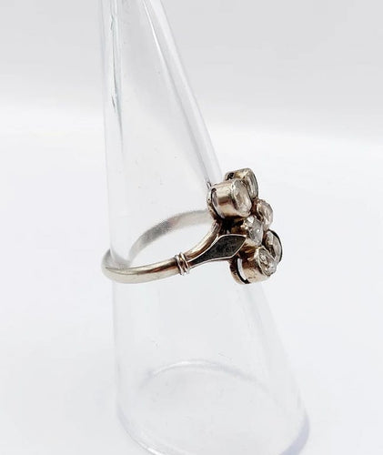 Bague 53 Bague marquise ancienne en or blanc 18k et diamants taille rose 58 Facettes A06560
