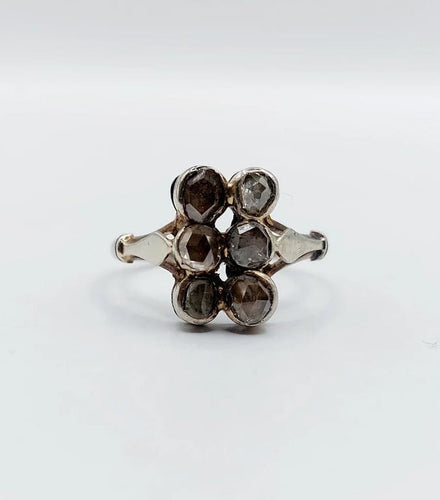 Bague 53 Bague marquise ancienne en or blanc 18k et diamants taille rose 58 Facettes A06560
