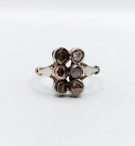 Bague 53 Bague marquise ancienne en or blanc 18k et diamants taille rose 58 Facettes A06560