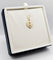 Pendentif A. Augis - Pendentif médaille d’amour L’Intemporelle en or 18k rubis synthétique 58 Facettes J5013X0000