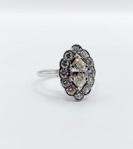 Bague 50 Bague marquise Art déco en or blanc 18k et diamants 58 Facettes A05282