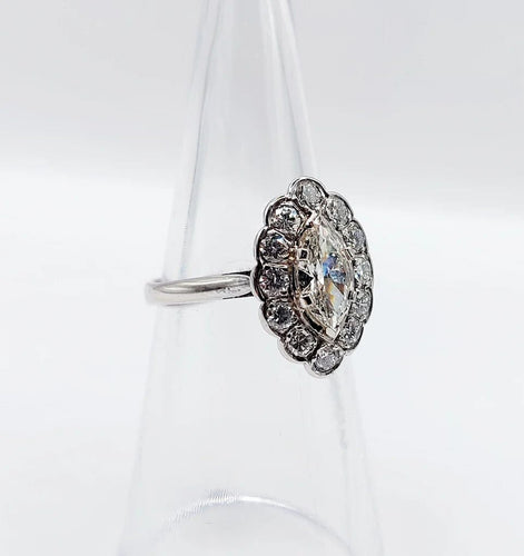 Bague 50 Bague marquise Art déco en or blanc 18k et diamants 58 Facettes A05282