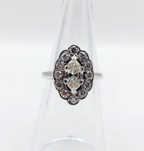Bague 50 Bague marquise Art déco en or blanc 18k et diamants 58 Facettes A05282