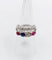 Bague 51 Bague jarretière Art déco en or blanc 18k, diamants, saphir et rubis 58 Facettes A03240