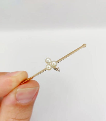 Broche Broche barrette trèfle en or jaune 18k avec perles et diamant 58 Facettes A05440