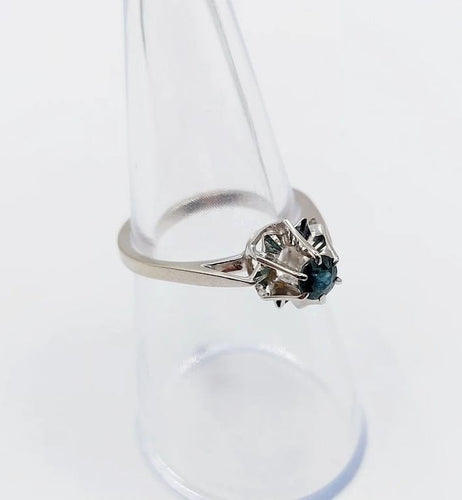 Bague 52 Bague solitaire Art déco en or blanc 18k avec saphir naturel 58 Facettes A05525