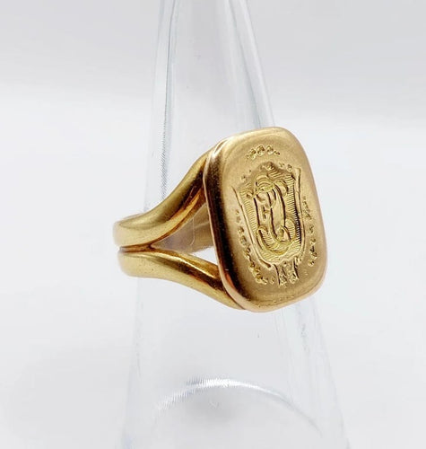 Bague 54 Chevalière sceau antique monogrammée en or jaune 18k « Esto vir » 58 Facettes A05725