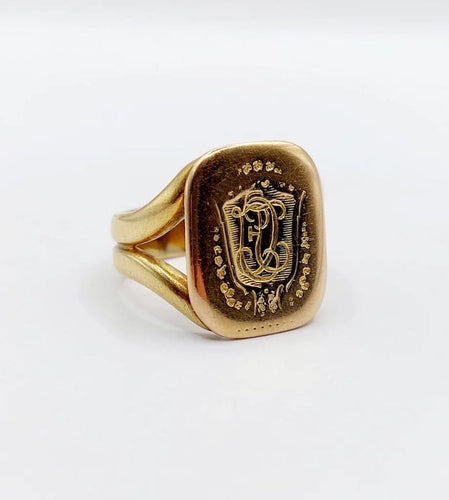 Bague 54 Chevalière sceau antique monogrammée en or jaune 18k « Esto vir » 58 Facettes A05725