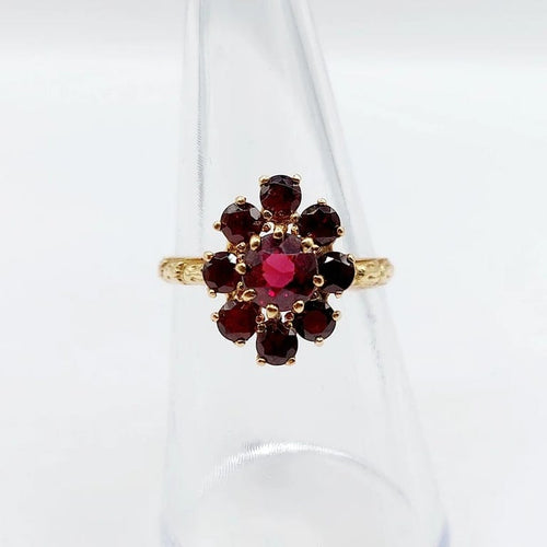 Bague 54.5 Bague marguerite vintage en or rose 18k et grenats 58 Facettes A05833