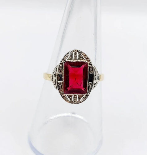 Bague 56.5 Bague Art déco en or 18k avec pierre rouge (circa 1930) 58 Facettes A05843