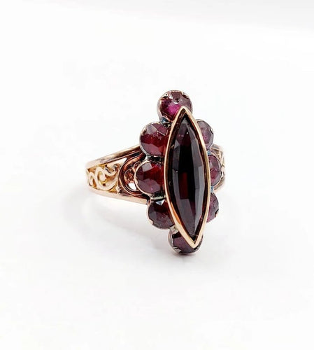 Bague 58 Bague marquise antique en or rose 18k aux grenats sur paillons 58 Facettes A05967