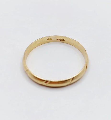 Bague 63 Alliance vintage - Bague en or jaune 18k à motifs géométriques 58 Facettes A04601