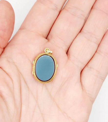 Pendentif Pendentif porte-photo antique en or jaune 18k et agate (circa 1900) 58 Facettes A06013
