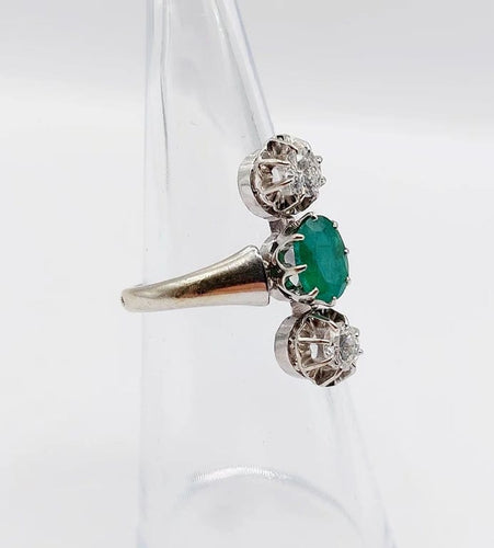 Bague 50 Bague marquise Art déco en or blanc 18k, émeraude et diamants 58 Facettes A06115