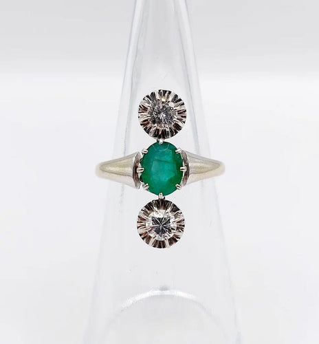Bague 50 Bague marquise Art déco en or blanc 18k, émeraude et diamants 58 Facettes A06115