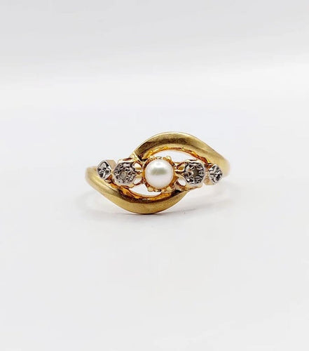Bague 50.5 Bague Art nouveau en or jaune 18k, perle et diamants taille rose 58 Facettes A06052
