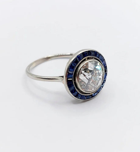 Bague 57.5 Art déco - Bague cible en or blanc 18k diamants et saphirs 58 Facettes A06140