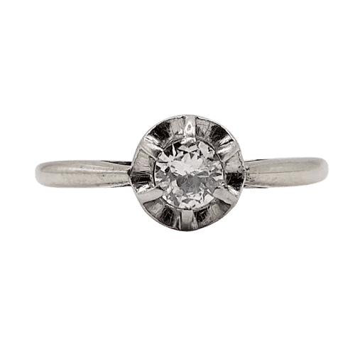 Bague 53 Bague solitaire Art déco en or blanc 18k avec diamant 0,22 ct 58 Facettes A06143