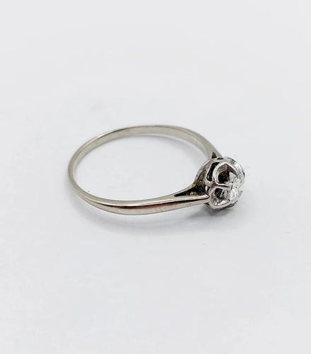 Bague 53 Bague solitaire Art déco en or blanc 18k avec diamant 0,22 ct 58 Facettes A06143