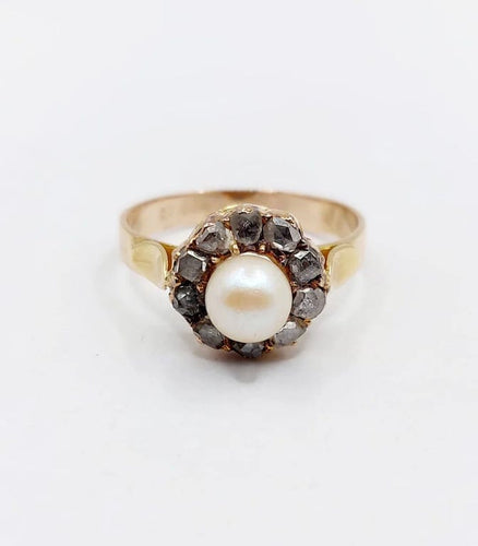 Bague 56 Bague marguerite antique en or rose 18k, perle et diamants 58 Facettes A06199