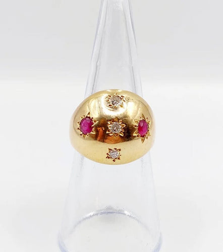 Bague 51 Bague dôme bombé en or rose 18k, diamants et rubis (circa 1950) 58 Facettes A06232