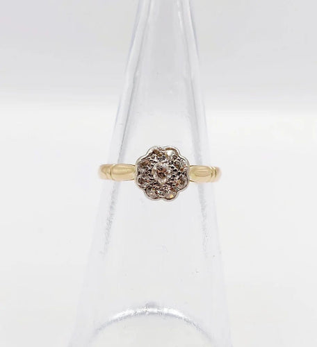 Bague 48.5 Bague marguerite en or jaune 18k et platine avec diamants 58 Facettes A06229