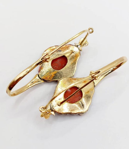 Boucles d'oreilles Dormeuses poissardes victoriennes XXL en or jaune 18k, camée corail 58 Facettes A06366