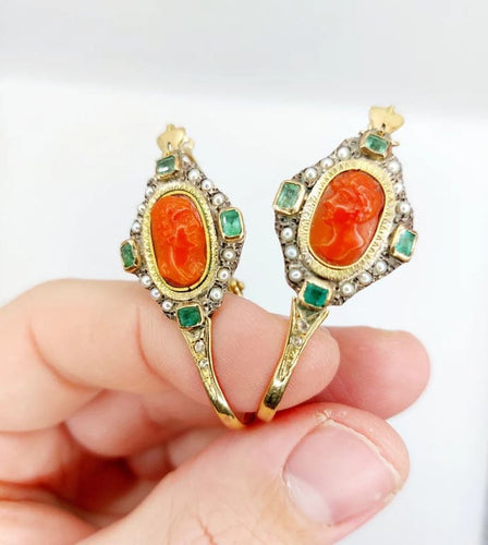 Boucles d'oreilles Dormeuses poissardes victoriennes XXL en or jaune 18k, camée corail 58 Facettes A06366