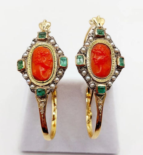 Boucles d'oreilles Dormeuses poissardes victoriennes XXL en or jaune 18k, camée corail 58 Facettes A06366
